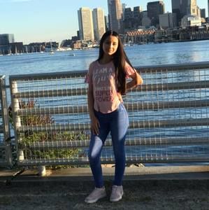 Meet your Posher, Juliana